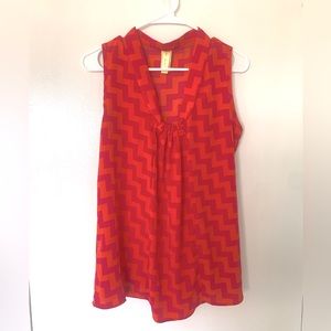 Bee Stitched sleeveless blouse size small